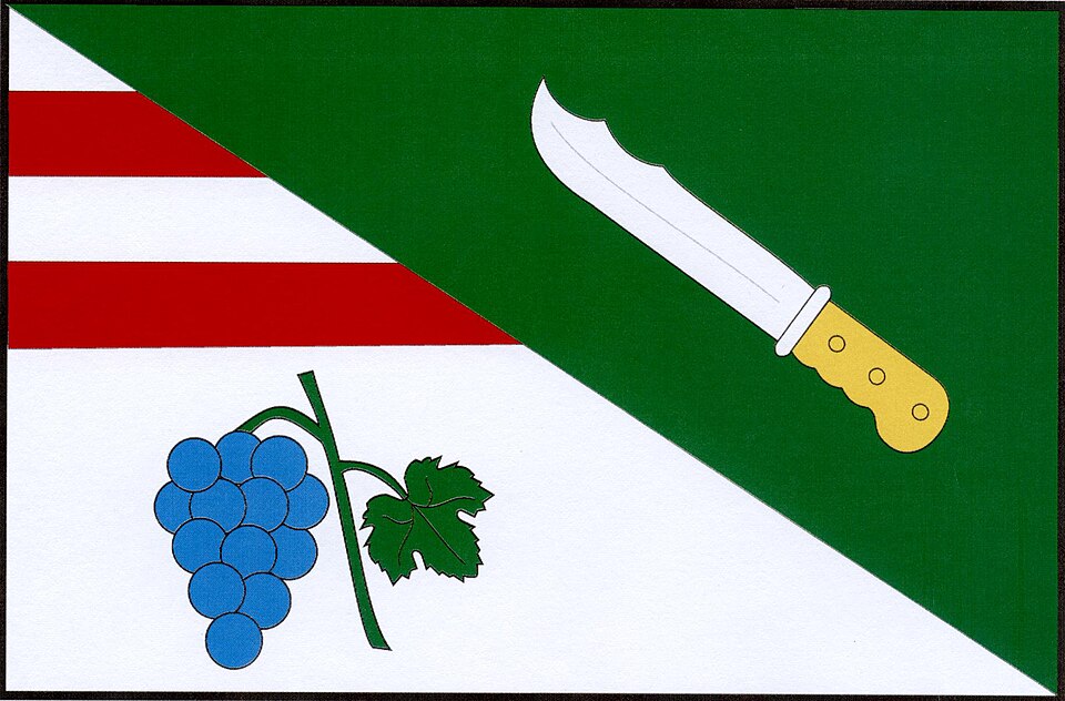 Fayl:Krumvíř Flag.jpg
