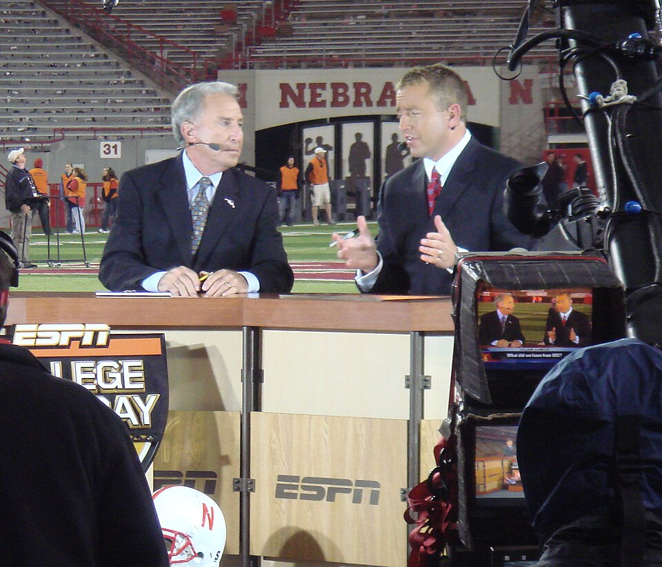 Fayl:091507-USCNeb-CorsoHerbstreit.jpg