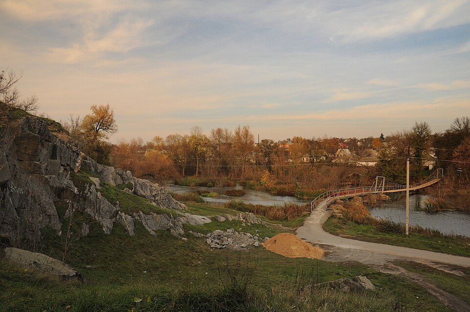 Fayl:Zvenyhorodka Conglomerate.JPG