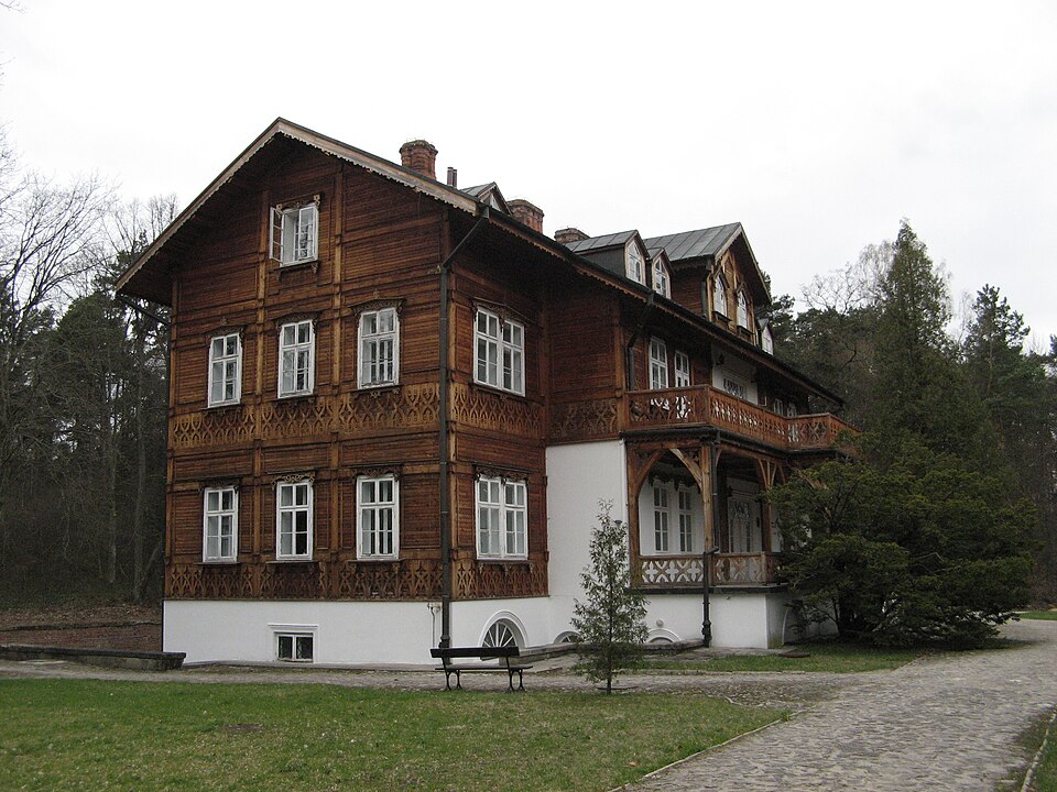 Fayl:Zwierzyniec1.jpg