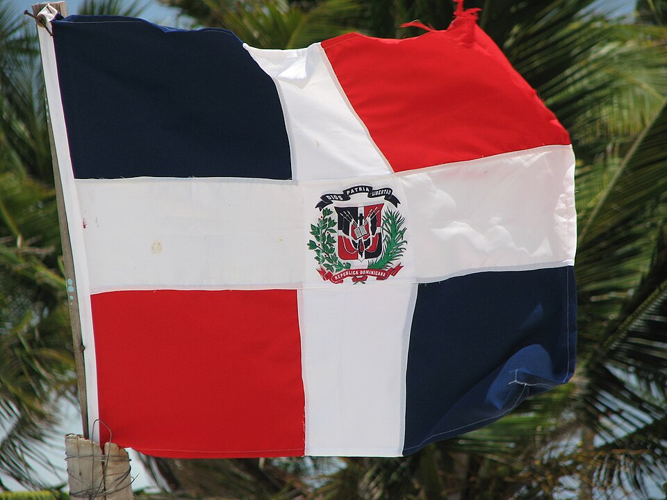 Fayl:Dominican Republic flag (1).jpg