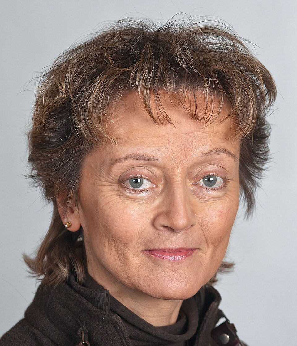 Fayl:Eveline Widmer-Schlumpf 2011.jpg