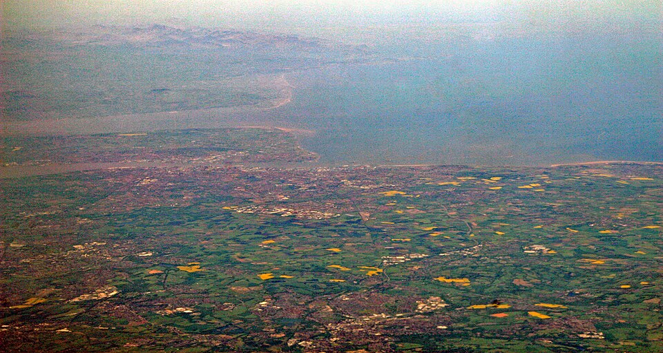 Fayl:Merseyside aerial photograph.jpg