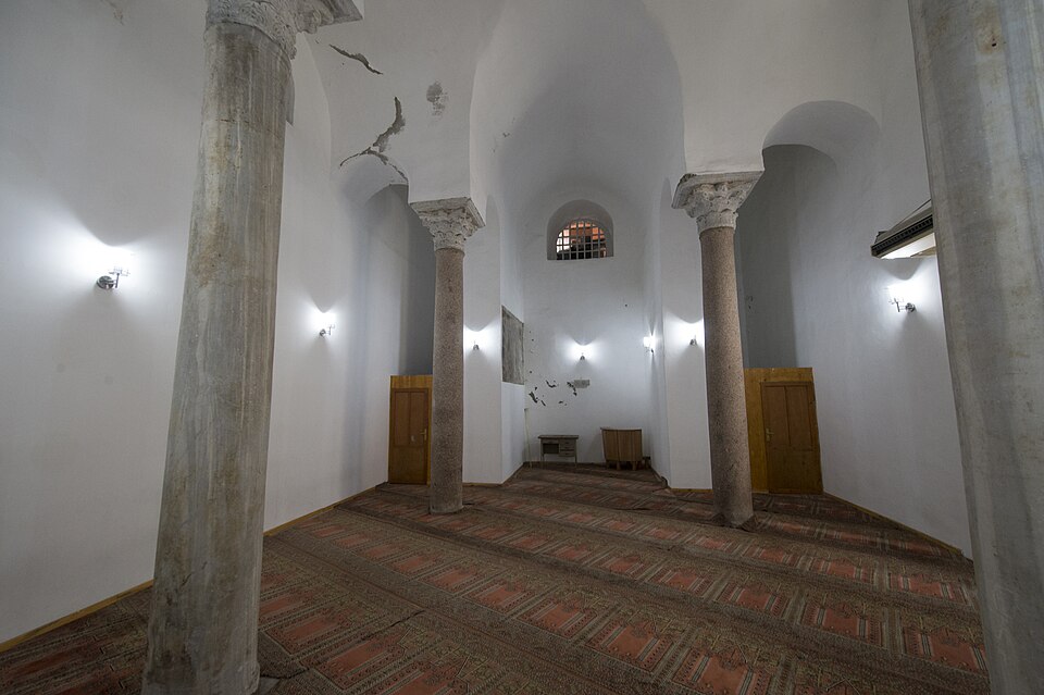 Fayl:Bodrum Mosque 0652.jpg