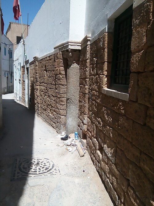 Fayl:Medersa montaciria8.jpg