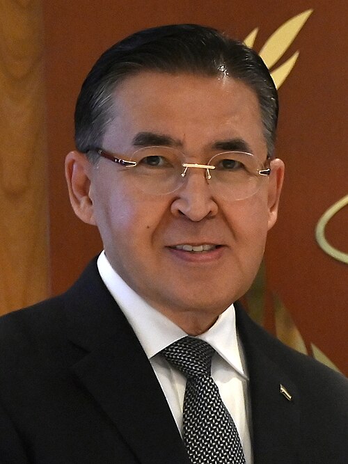 Fayl:Bakhtiyor Ibragimov (cropped).jpg