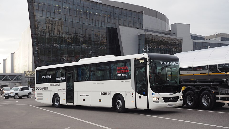 Fayl:MAN Lion's Intercity.jpg