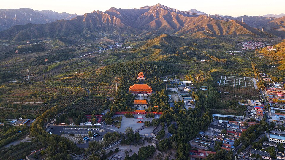 Fayl:Mingchangling201910.jpg