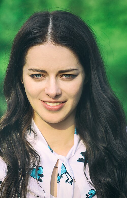 Fayl:Марина Александрова.jpg