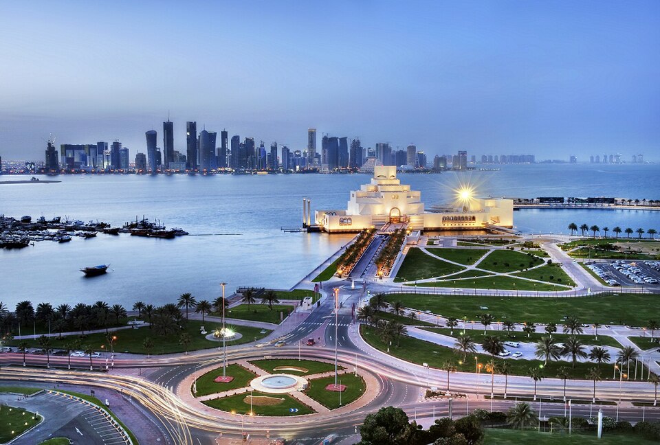 Fayl:IslamicArtMuseumDohaSkyline.jpg