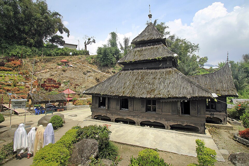 Fayl:Surau Tuo Kayu Jao.jpg