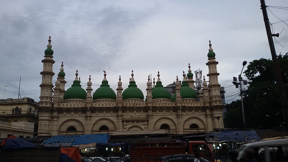 Fayl:Tipu Sultan mosque, Calcutta.jpg
