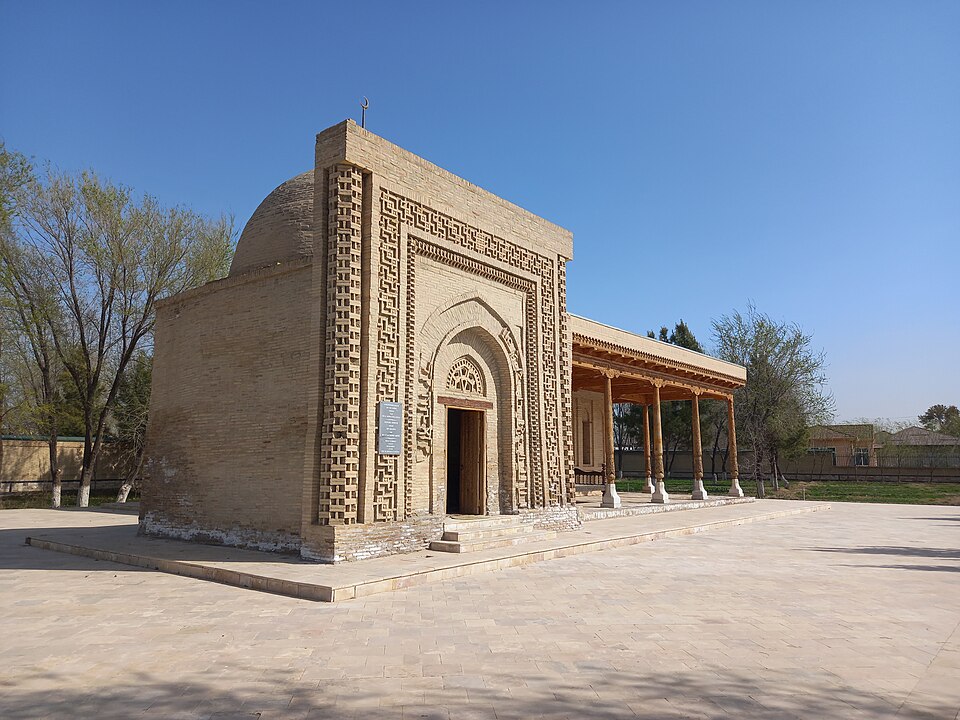 Fayl:Mir-Sayid Bakhrom Mausoleum 25.jpg