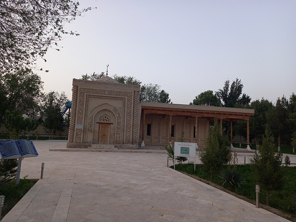 Fayl:Mir Said Bahrom maqbarasi 02.jpg