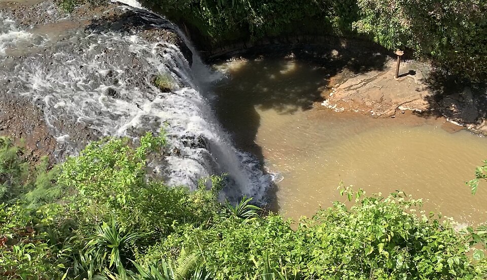 Fayl:Ugum River.jpg