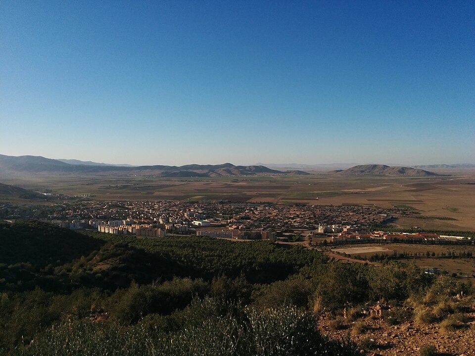 Fayl:El Madher village.jpg
