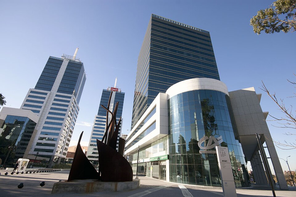 Fayl:World Trade Center Montevideo.jpg