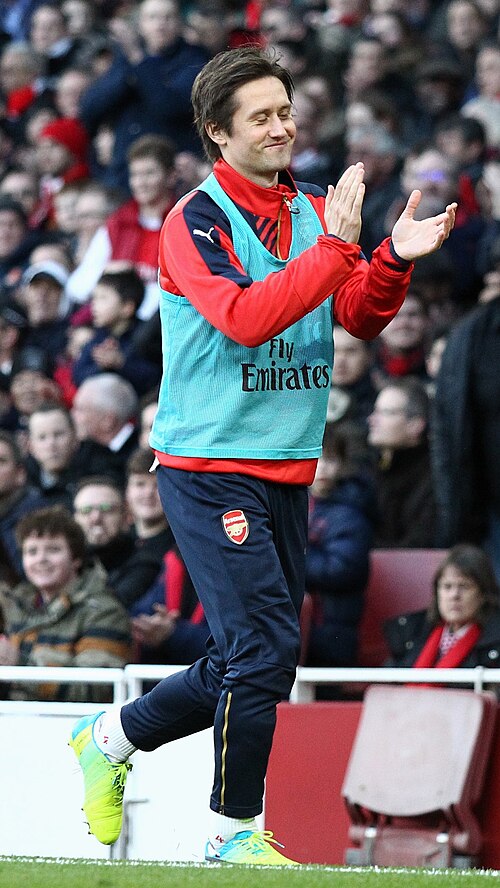 Fayl:Arsenal Vs Burnley (24618630252).jpg