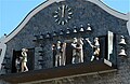 Часы фигур на Рыночной площади.Сделаны в XX веке