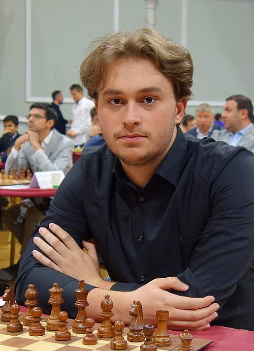 Fayl:VincentKeymer23d.jpg