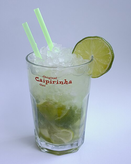 Fayl:Cocktail Caipirinha raw.jpg