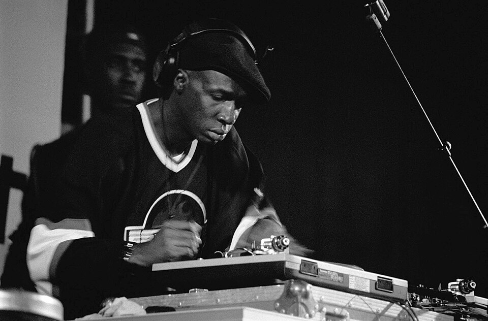 Fayl:Dj Grandmaster Flash-01-mika.jpg
