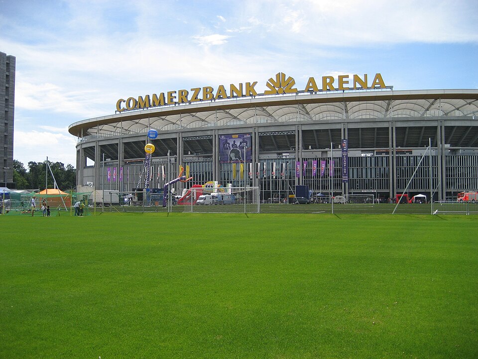 Fayl:CommerzbankArena-20.05.2007.jpg