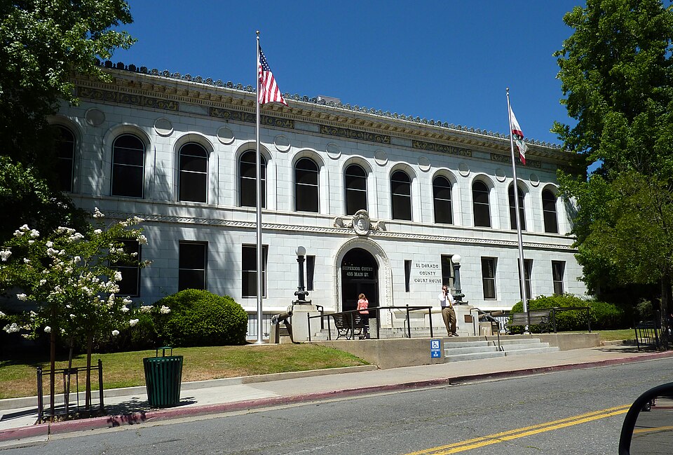 Fayl:2009-0724-ElDoradoCtyCrt.jpg