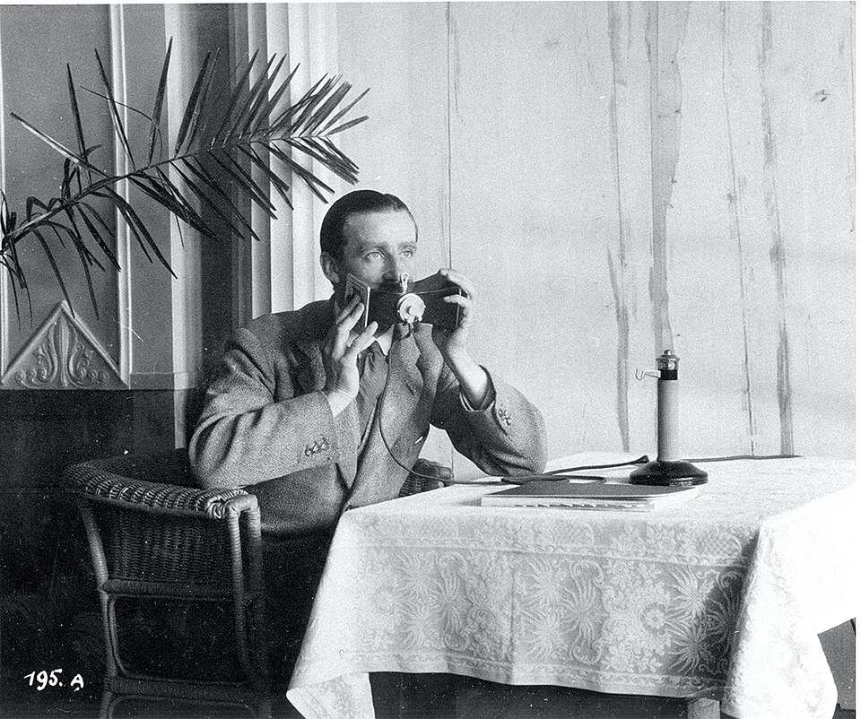 Fayl:Alan ILO 1927 195A.jpg