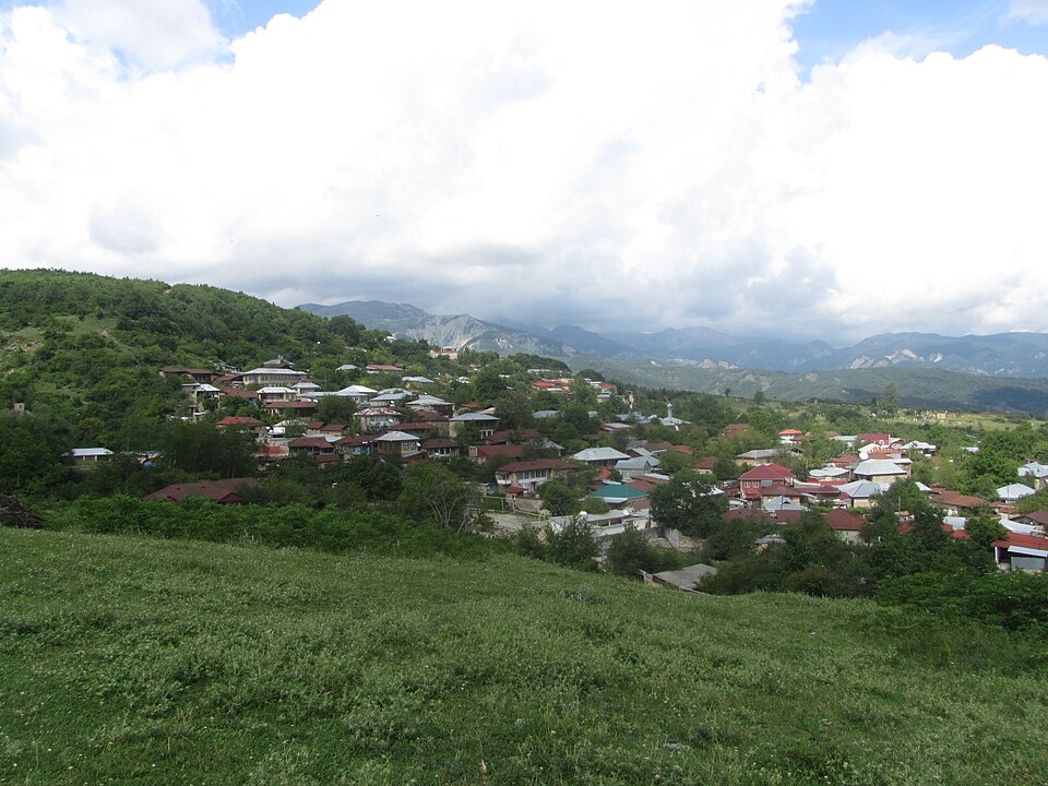 Fayl:Basqal kəndi.jpg