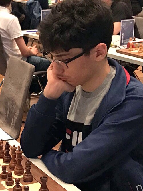 Fayl:Firouzja,Alireza 2019 Karlsruhe.jpg