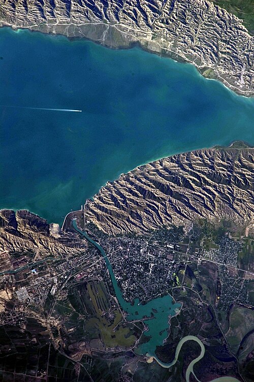 Fayl:Mingachevir Reservoir, Azerbaijan.JPG
