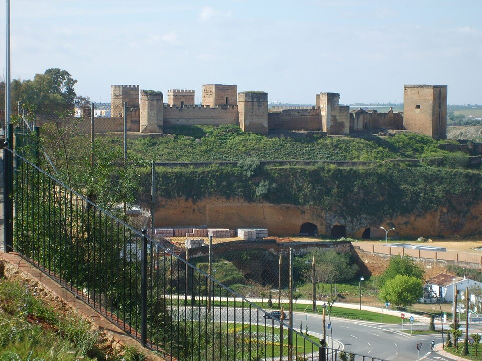 Fayl:Castillo de Alcala.JPG