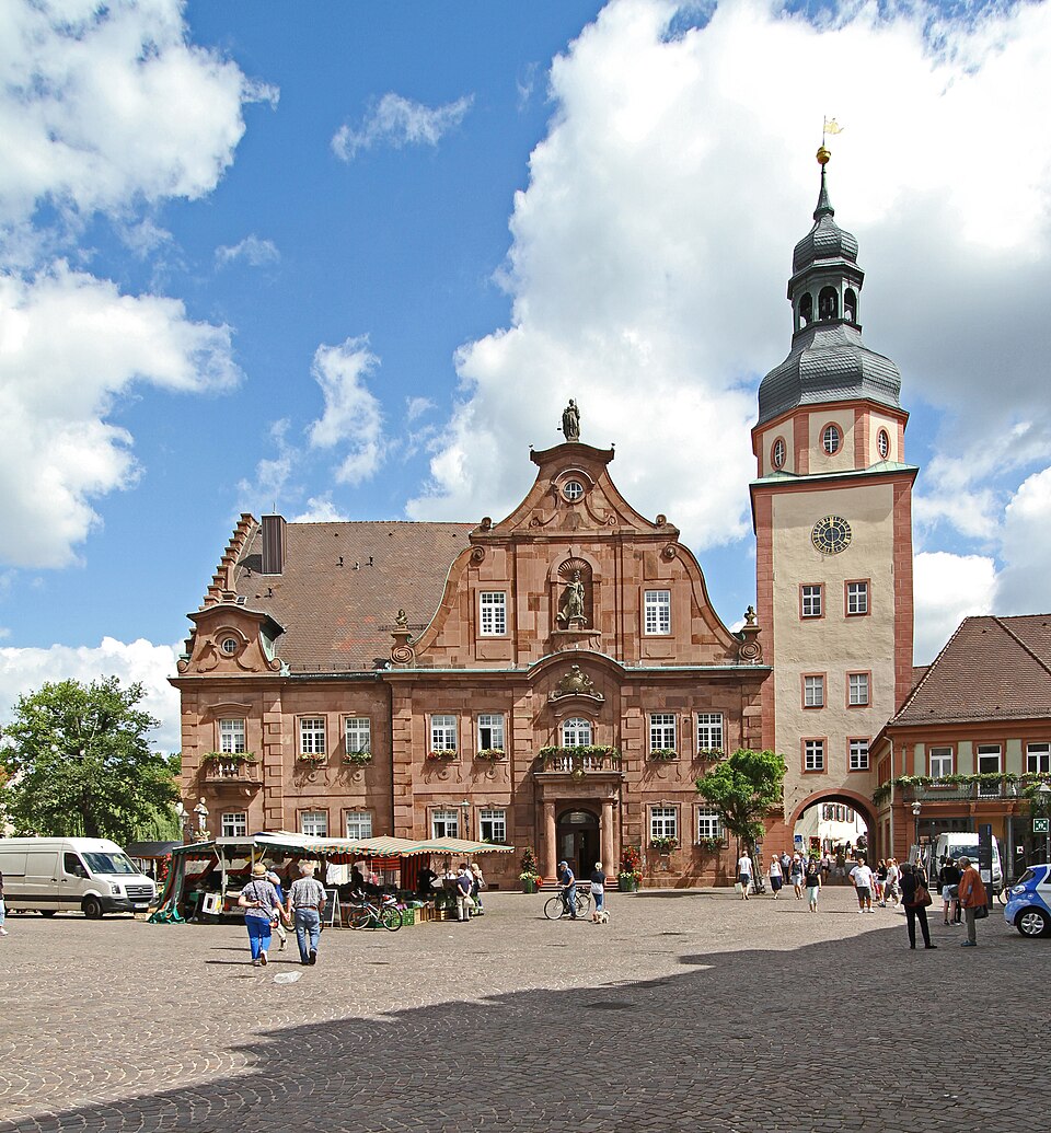 Fayl:Ettlingen-04-Rathaus-2020-gje.jpg