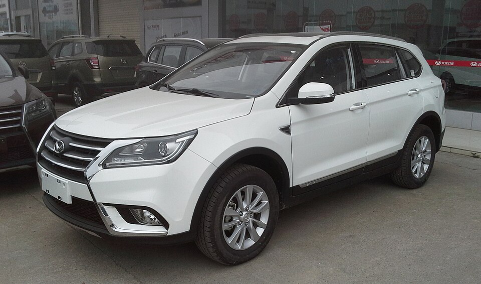 Fayl:Huansu S6 01 China 2016-03-29.jpg