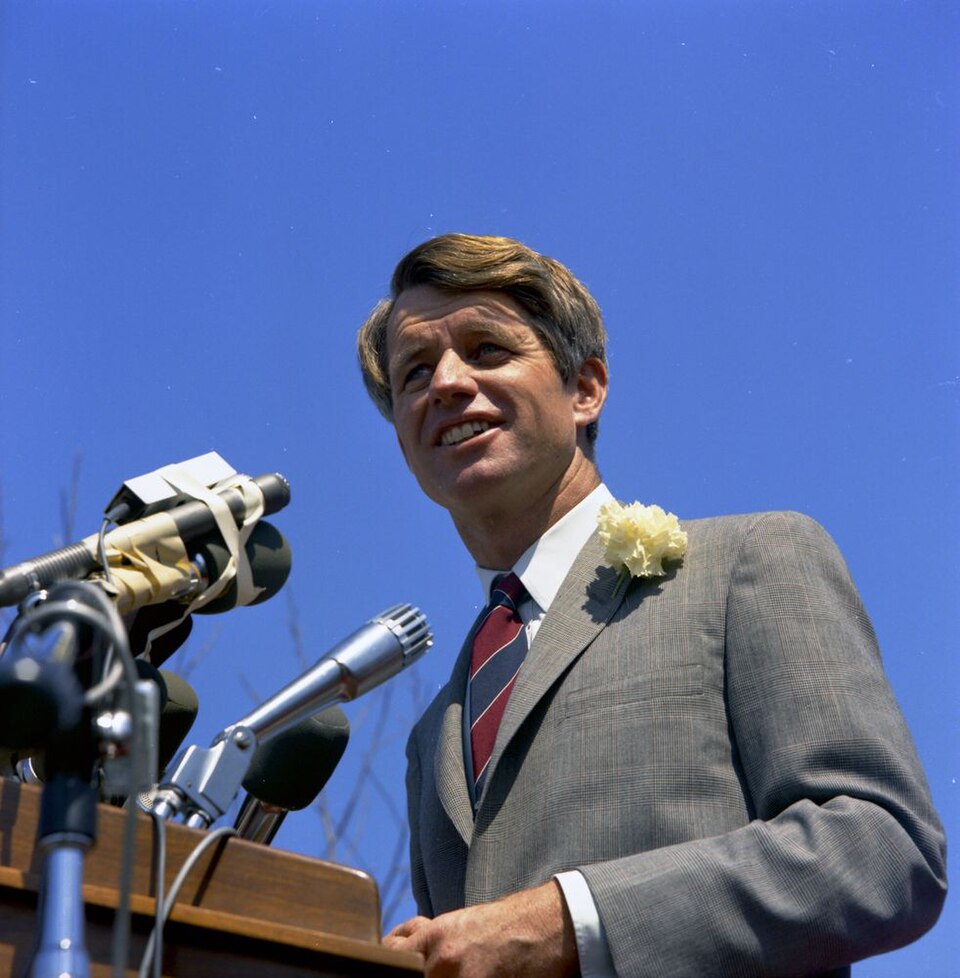 Fayl:SWPC-RFK-C004-003.jpg