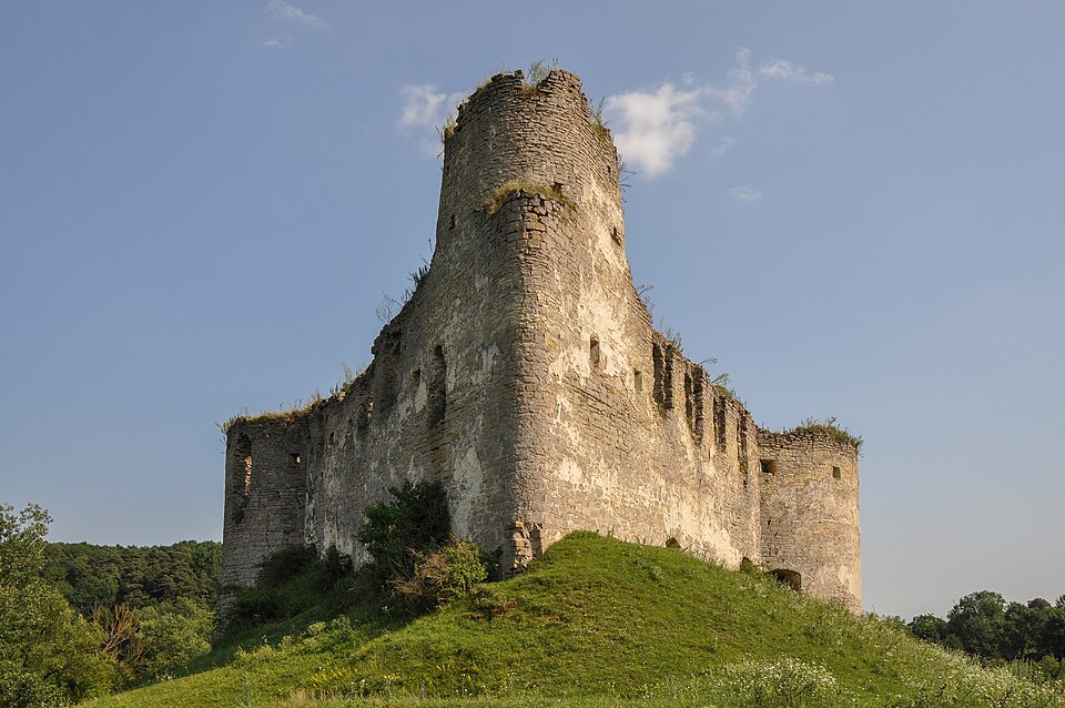 Fayl:Sydoriv Castle RB.jpg
