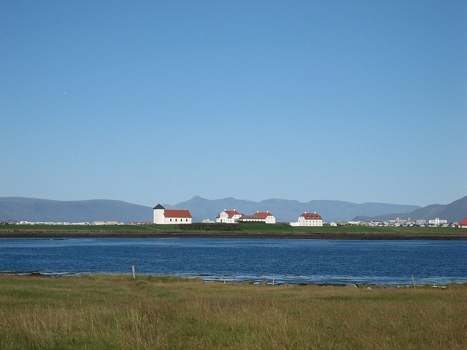 Fayl:Bessastaðir.jpg