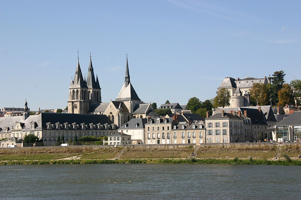 Fayl:Blois-128-Saint-Nicolas-Saint-Lomer-2008-gje.jpg