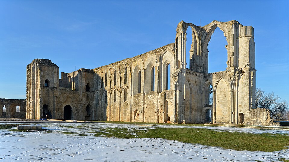 Fayl:Maillezais - Cathedrale Saint-Pierre 02.jpg