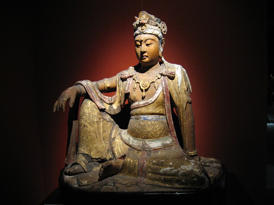 Fayl:Wood Bodhisattva.jpg