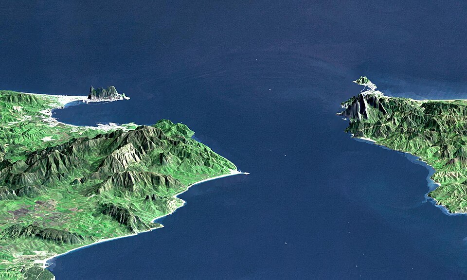 Fayl:Strait of Gibraltar perspective.jpg