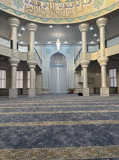 Fayl:SultonSanjarMoziyInterior2.jpg