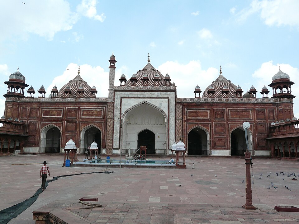 Fayl:Agra Jama Masjid (9960582873).jpg