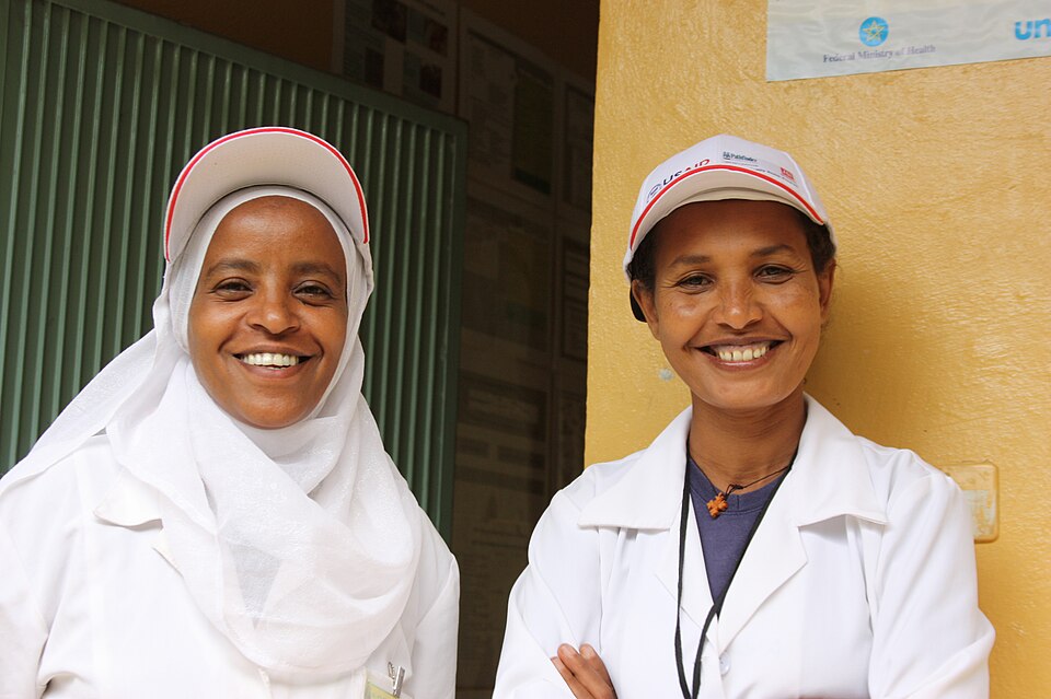 Fayl:Community Health Workers (5762479865).jpg