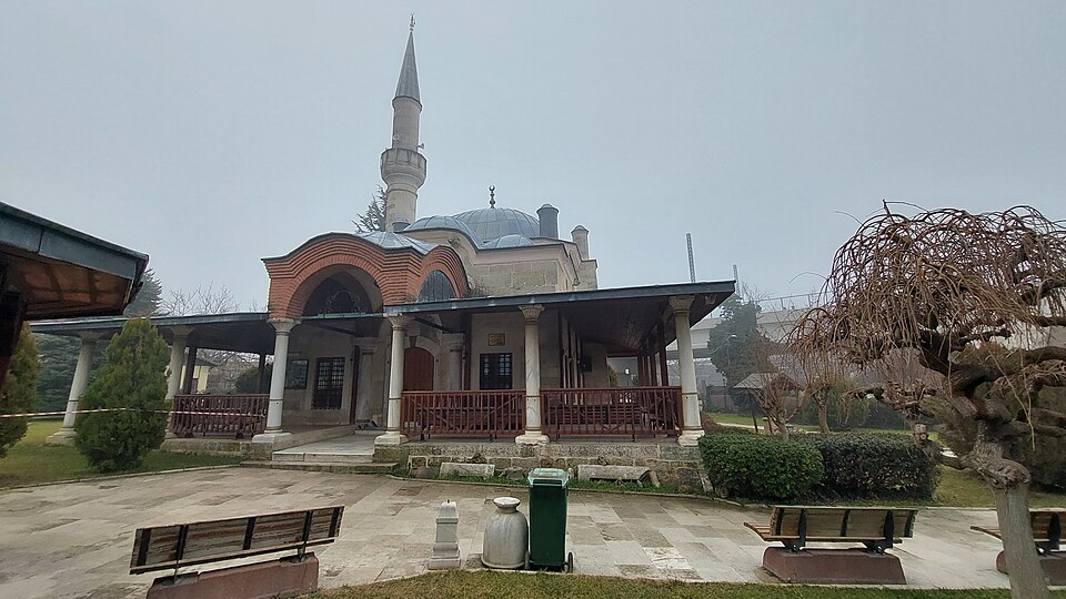 Fayl:Darülhadis Camii - 2025.jpg