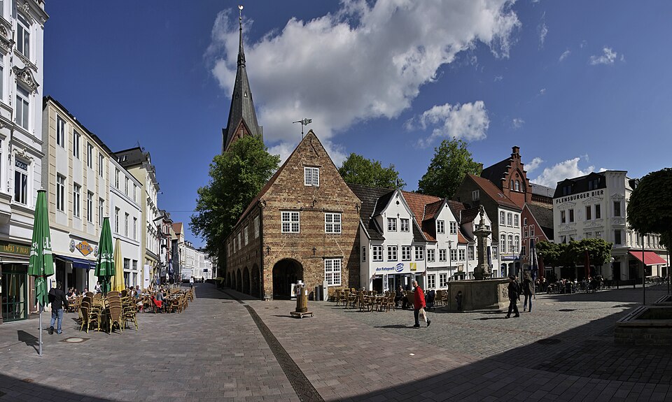 Fayl:Nordermarkt. Flensburg.jpg