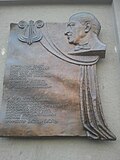 Opera tenor va professor Bulbul (Murtuza Mammadov) Bokuda yashab binosiga Ozarbayjon xonanda toshma