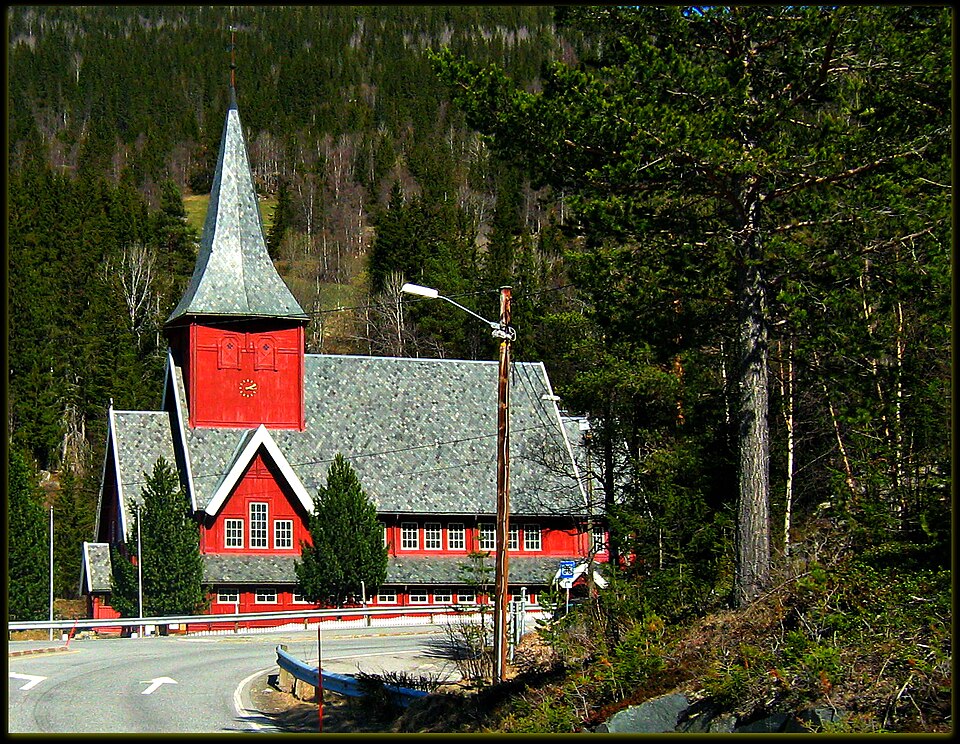 Fayl:Church in Hagafoss.jpg