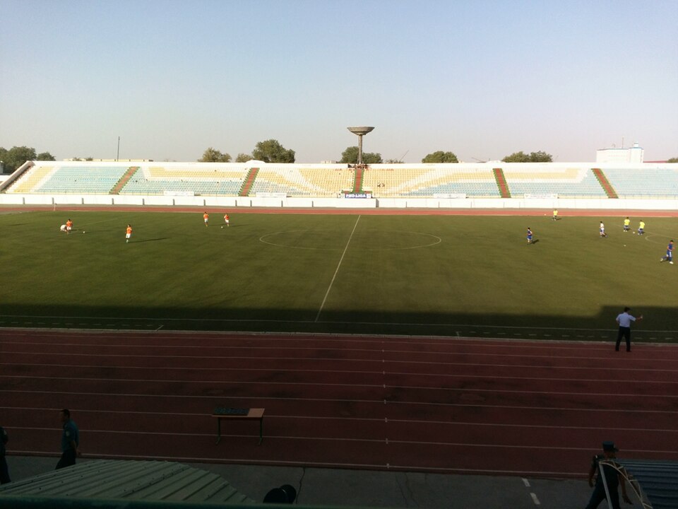 Fayl:Stad turan2.jpg